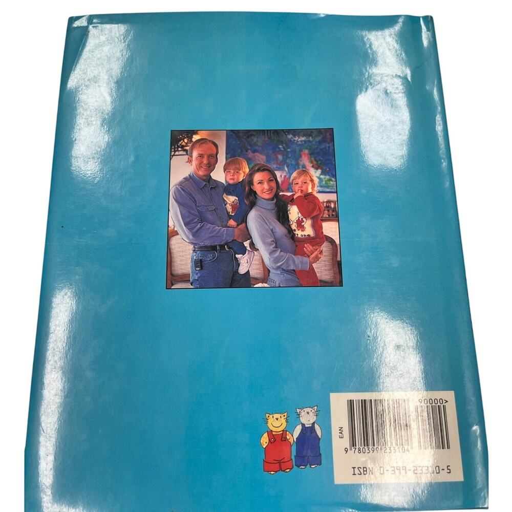 Yum Tale Two Cookies 1998 1st Ed HC Jane Seymour DJ Kids Book - Picture 7 of 11